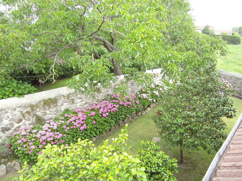 Hostería Las Fuentes Rubayo Exterior foto